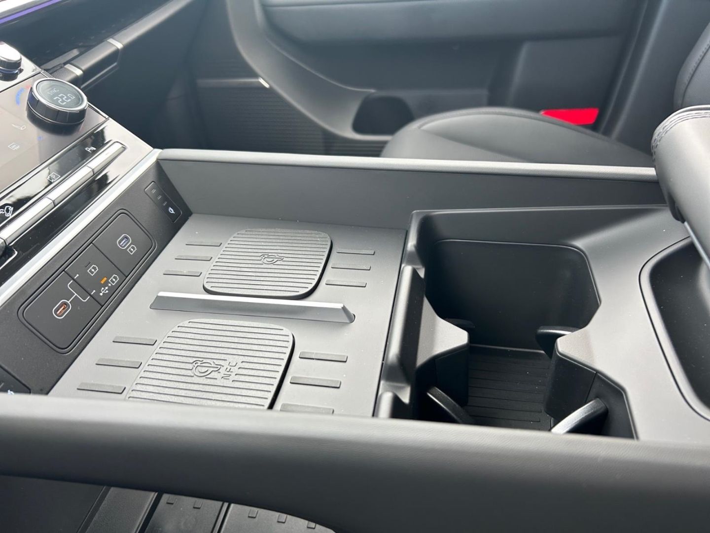 Hyundai SANTA FE Hybrid Intro-Edition - Samsaru's Car Outlet