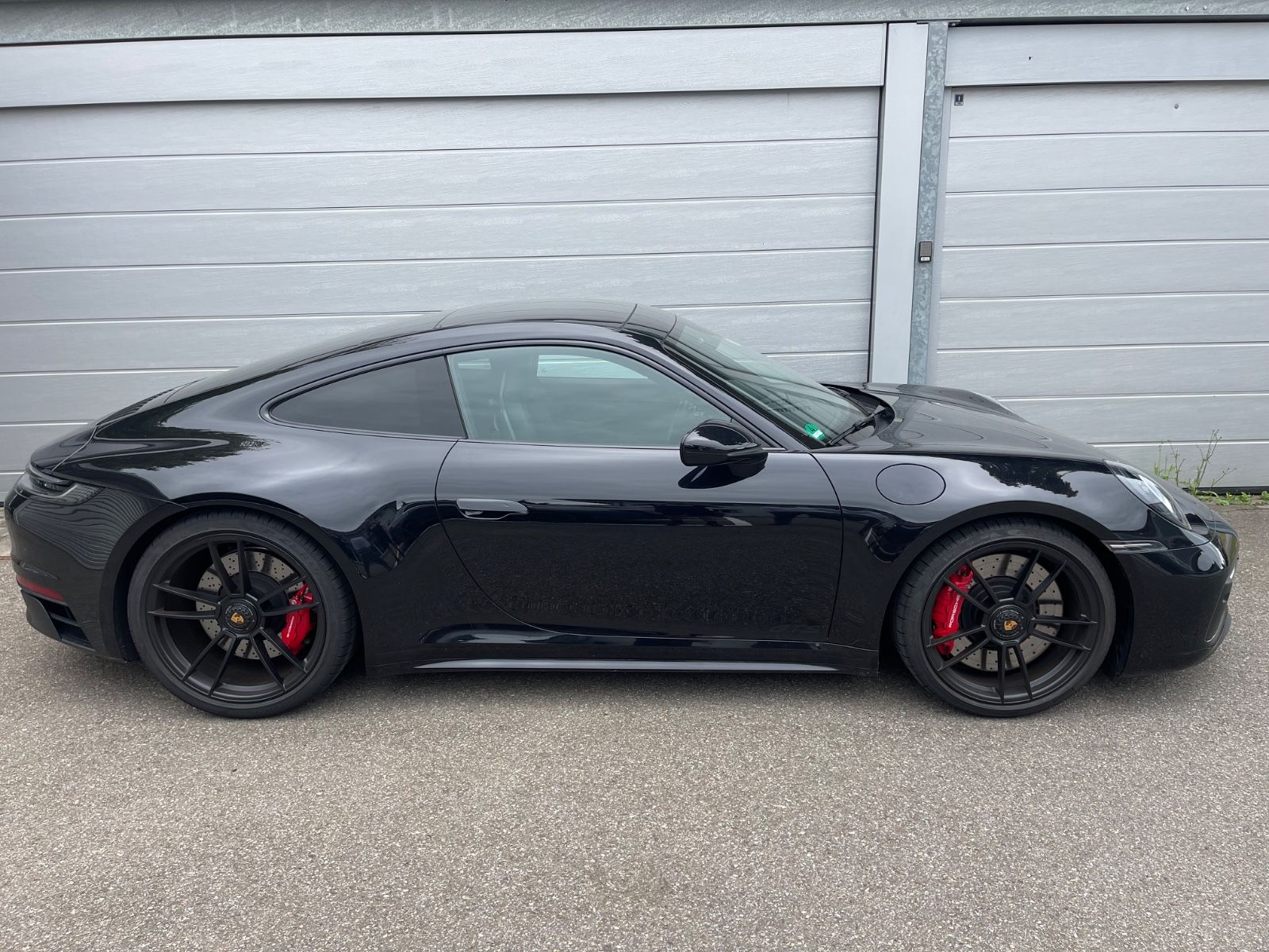 Porsche 992 4 GTS Coupe - Samsaru's Car Outlet