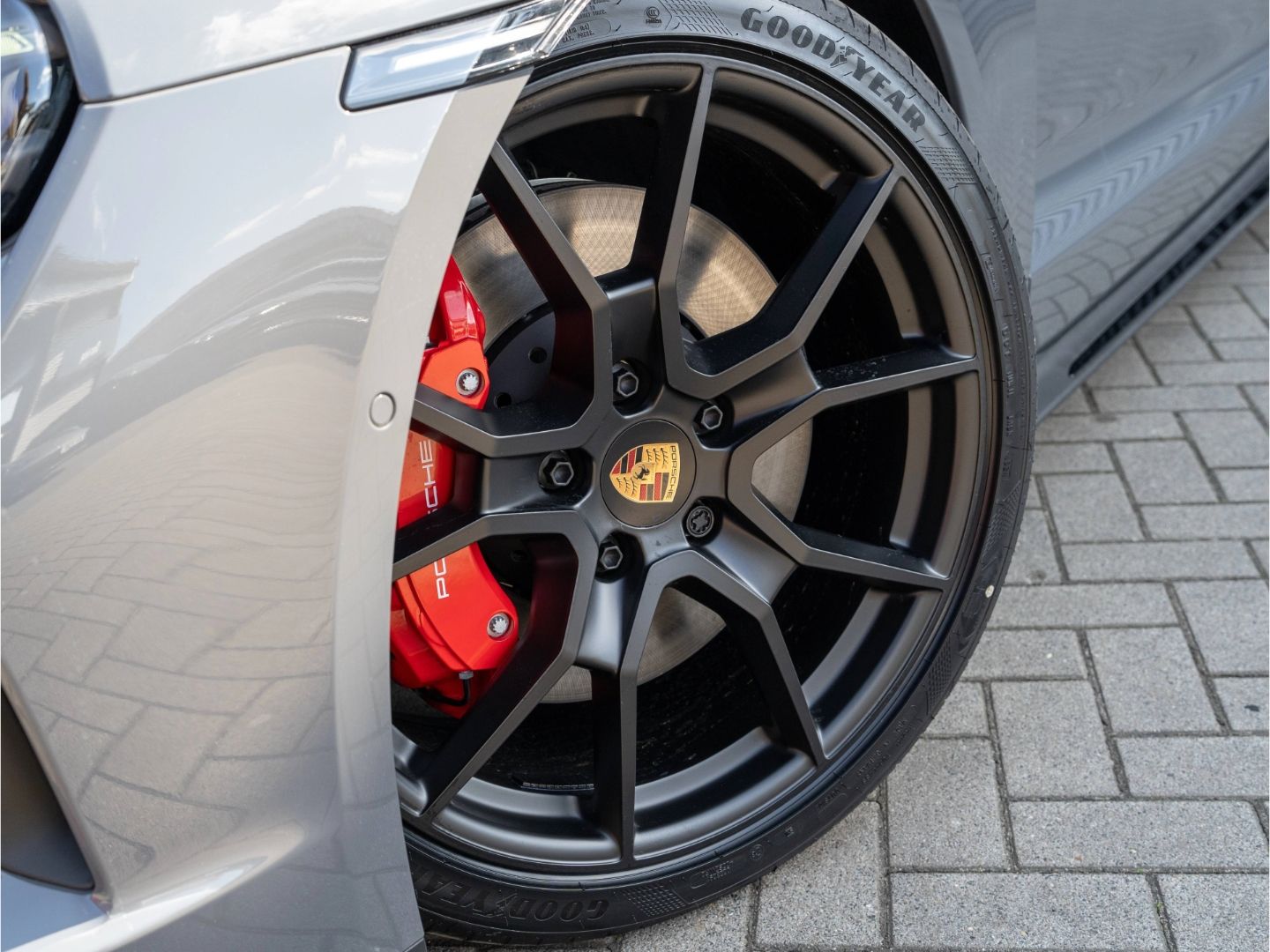 Porsche Taycan GTS HEAD UP, Surround, HD-Matrix