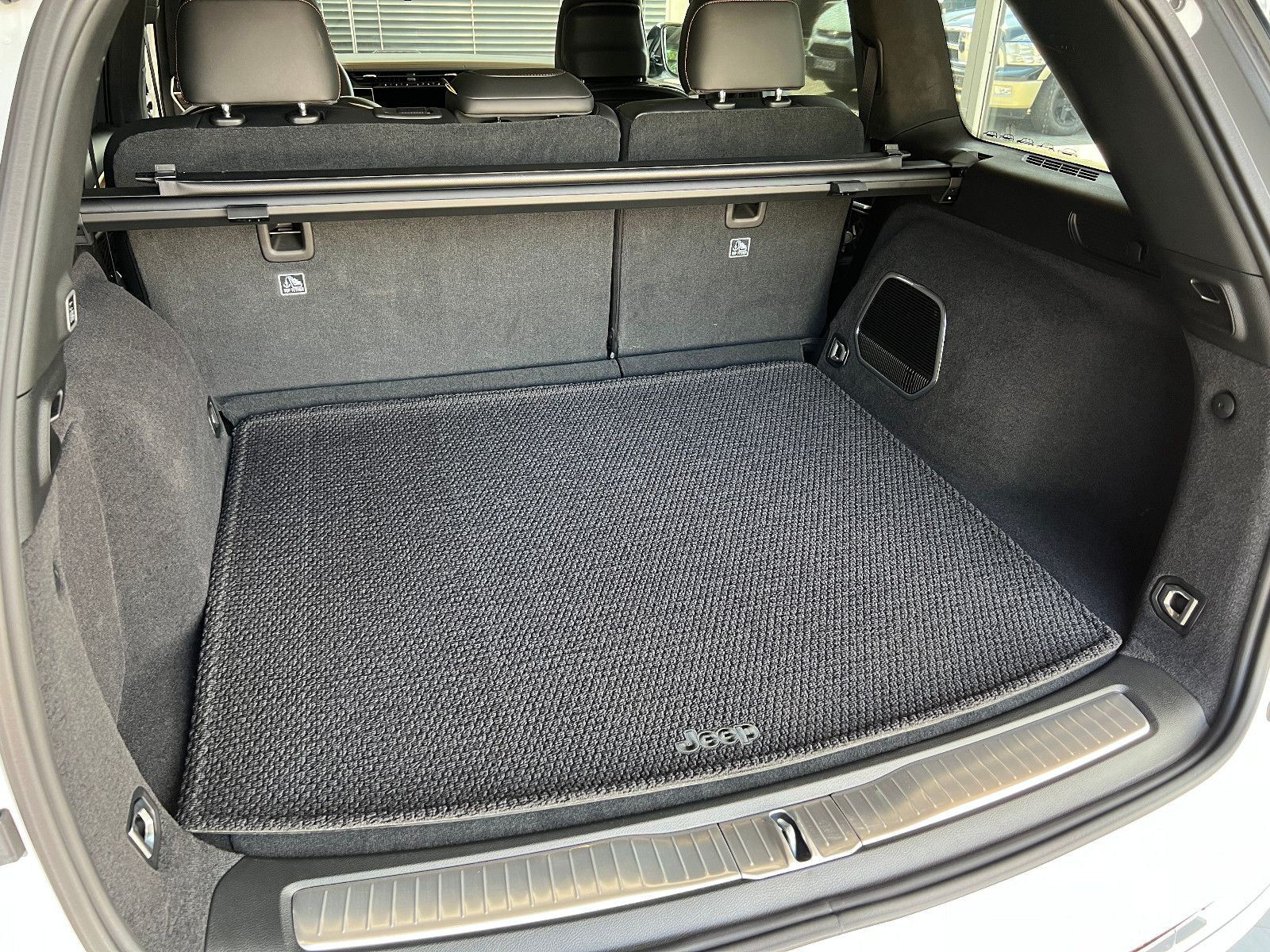 Jeep Grand Cherokee PHEV Summit Reserve *AHK*