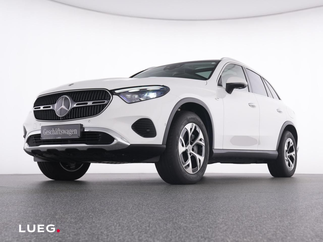 Mercedes-Benz GLC 300 e 4M AVANTGARDE+PANO+AHK+FAHRASS+KEYLESS