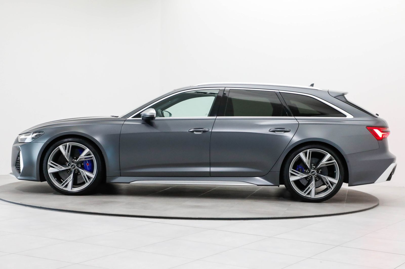 Audi RS 6 Avant 4.0 TFSI tiptronic 305km/h B&O Pano