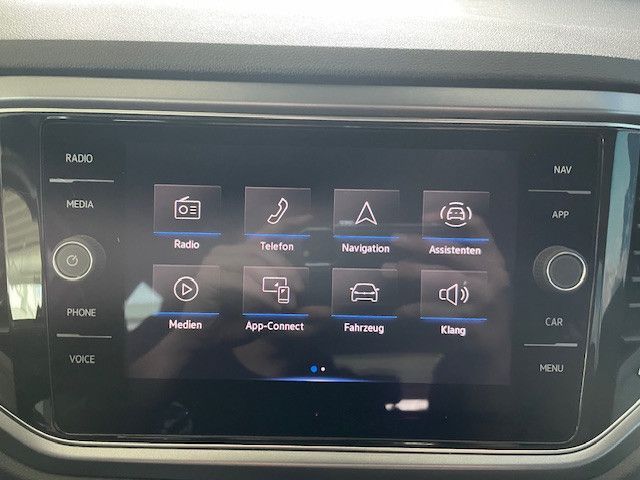 Volkswagen T-ROC Active - Samsaru's Car Outlet