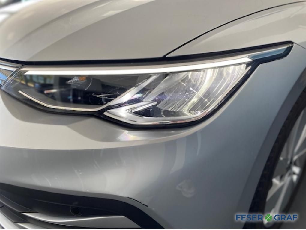 Volkswagen Golf VIII Variant Life - Samsaru's Car Outlet