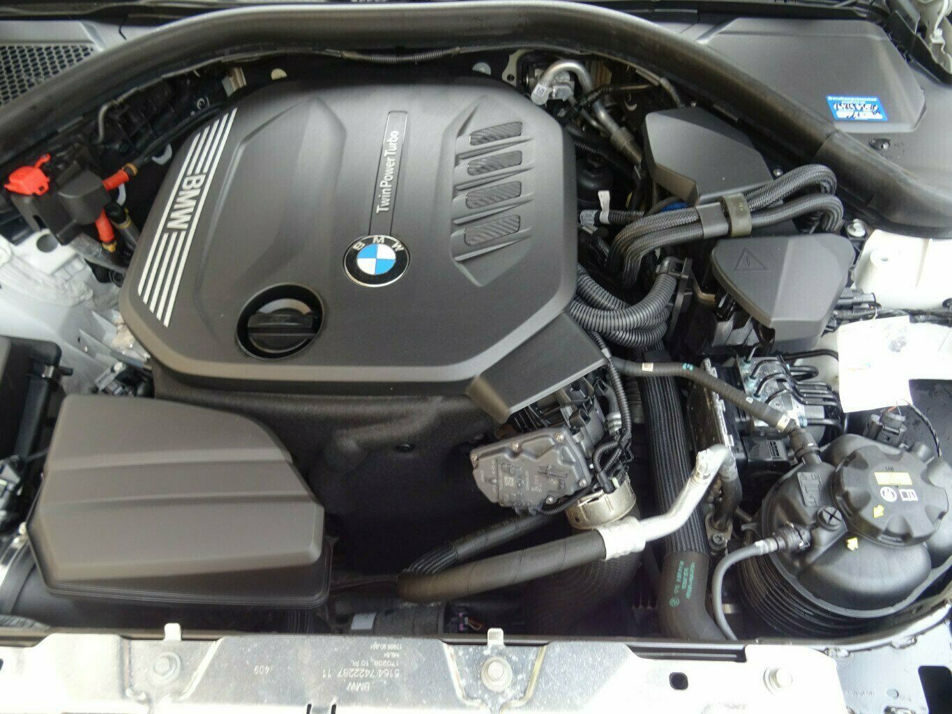 BMW 320D Sportline xDrive - Samsaru's Car Outlet