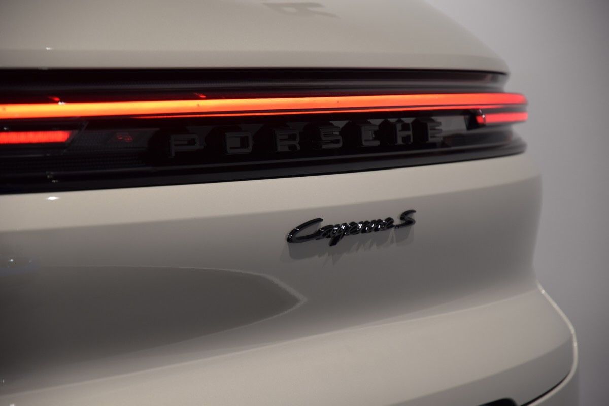 Porsche Cayenne S E-Hybrid*SportDesign*SportAbgas*ACC*
