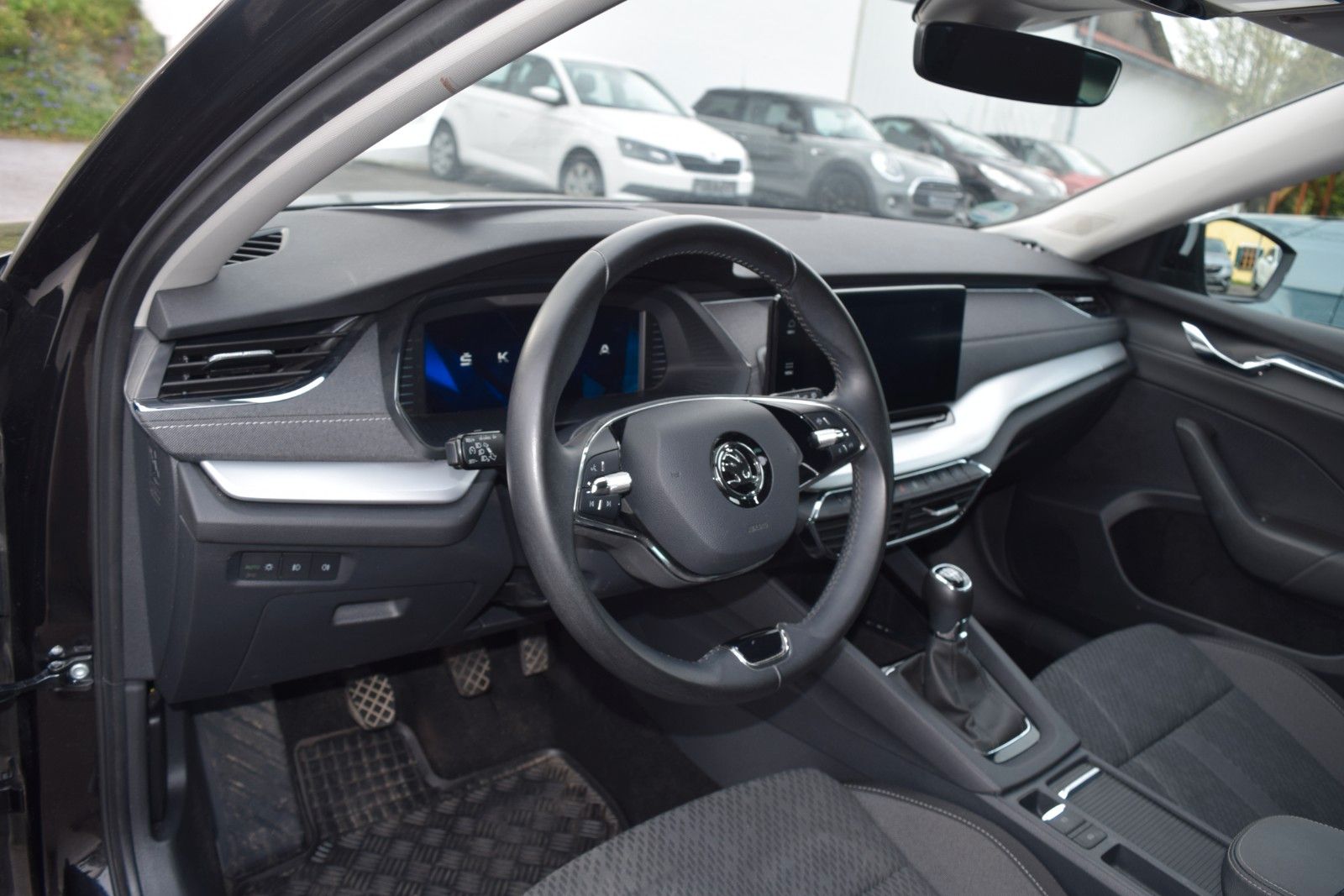 Skoda Octavia Combi Style - Samsaru's Car Outlet