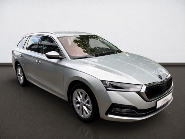 Skoda Octavia Combi Style iV 1.4 TSI - Samsaru's Car Outlet