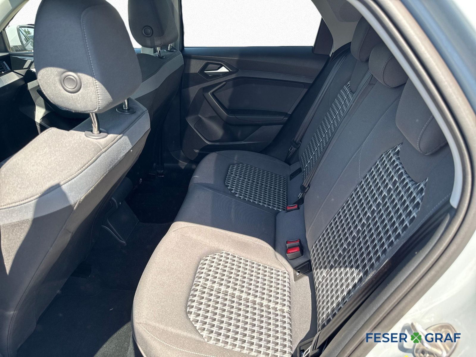 Audi A1 Sportback S line 30 TFSI - Samsaru's Car Outlet