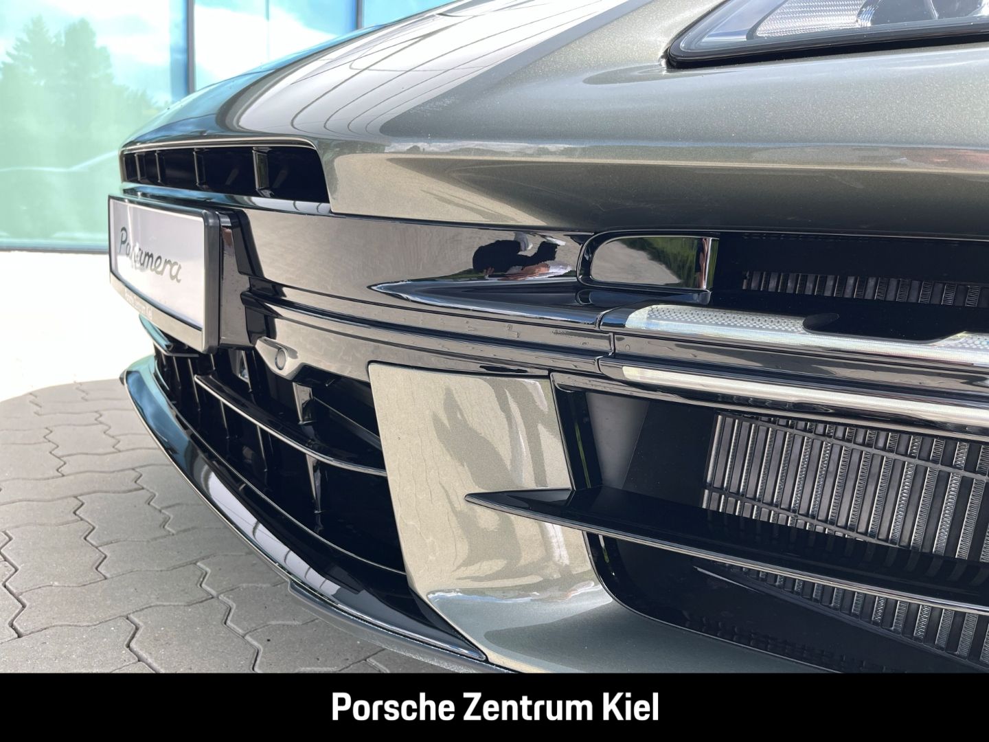Porsche Panamera 4 E-Hybrid HA-Lenkung InnoDrive HUD