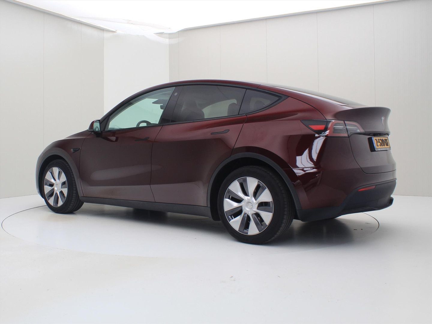 Tesla Model Y Long Range 345pk AWD 97% SoH [ CHERRY+WI