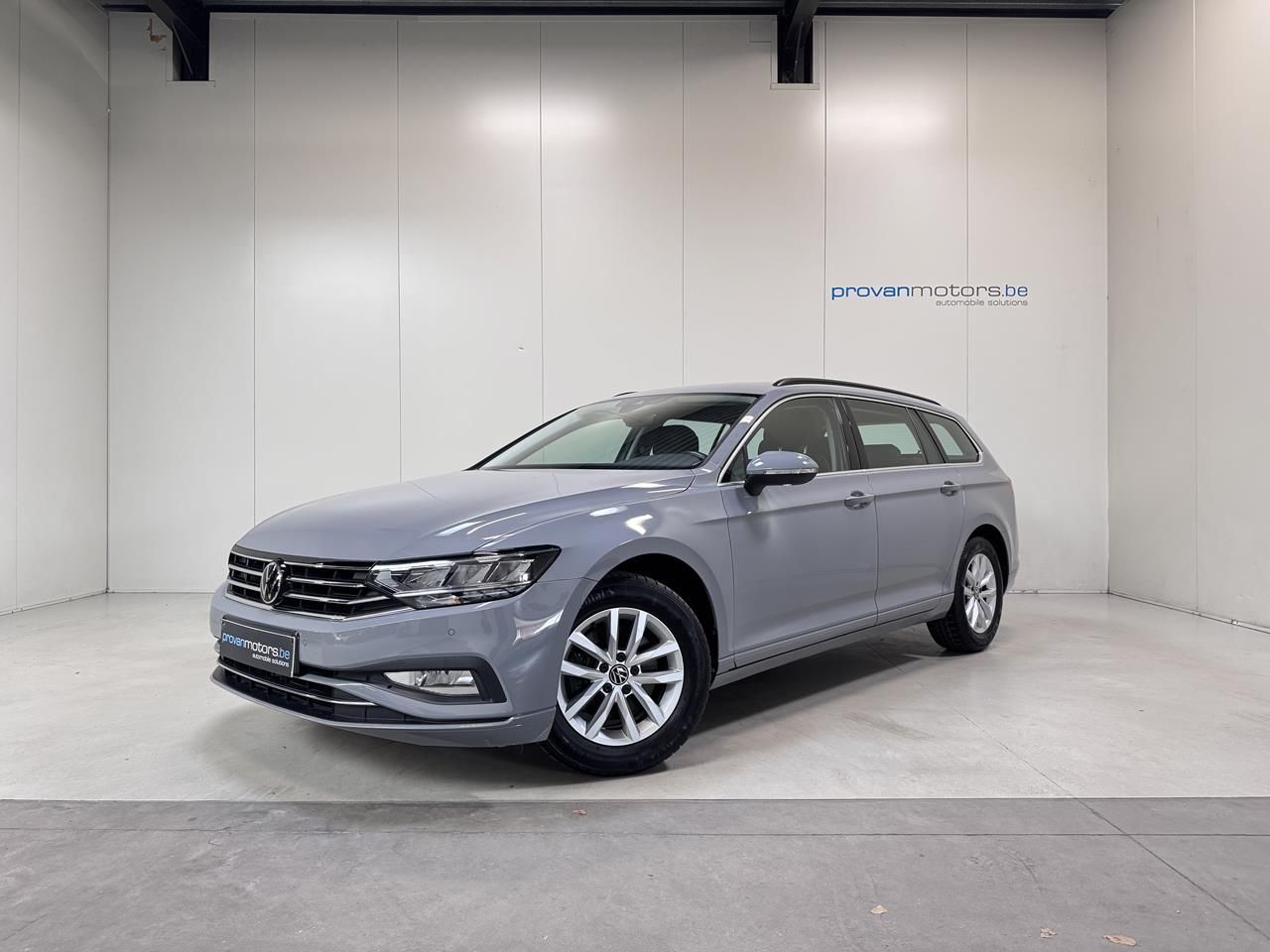 Volkswagen Passat 1.5 Benzine - Samsaru's Car Outlet