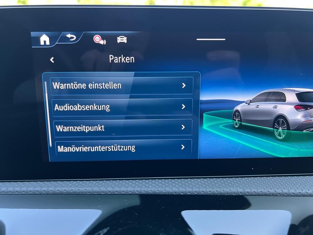 Mercedes-Benz A 180 PROGRESSIVE - Samsaru's Car Outlet