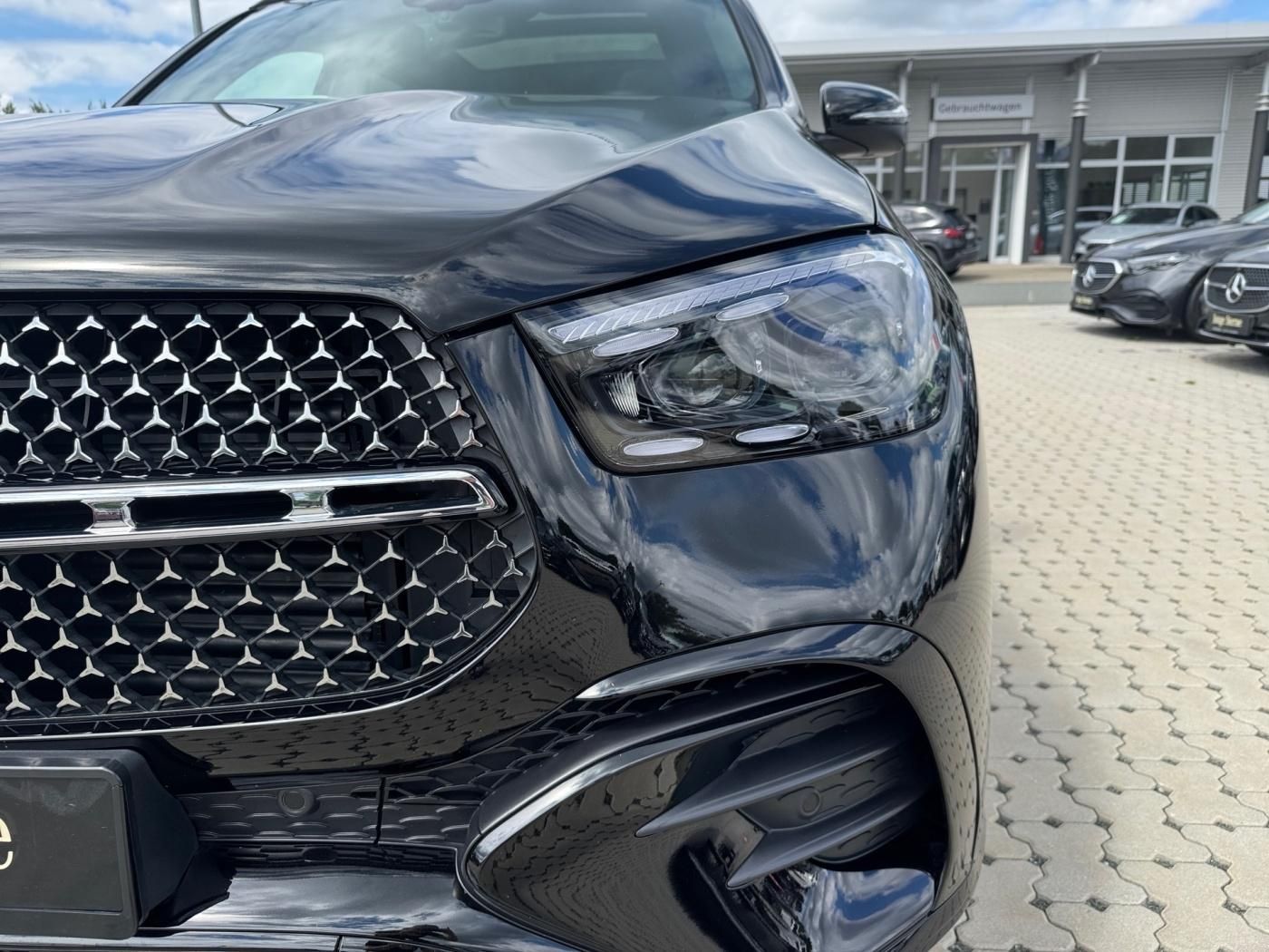 Mercedes-Benz GLE 450 d 4M AMG+NIGHT+AIRMATIC+AHK+PANO+DISTR++