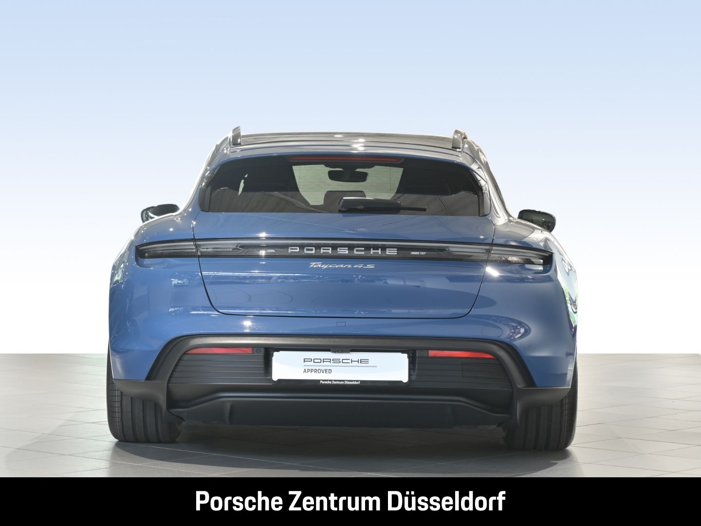 Porsche Taycan 4S Sport Turismo Neptunblau BOSE Panorama