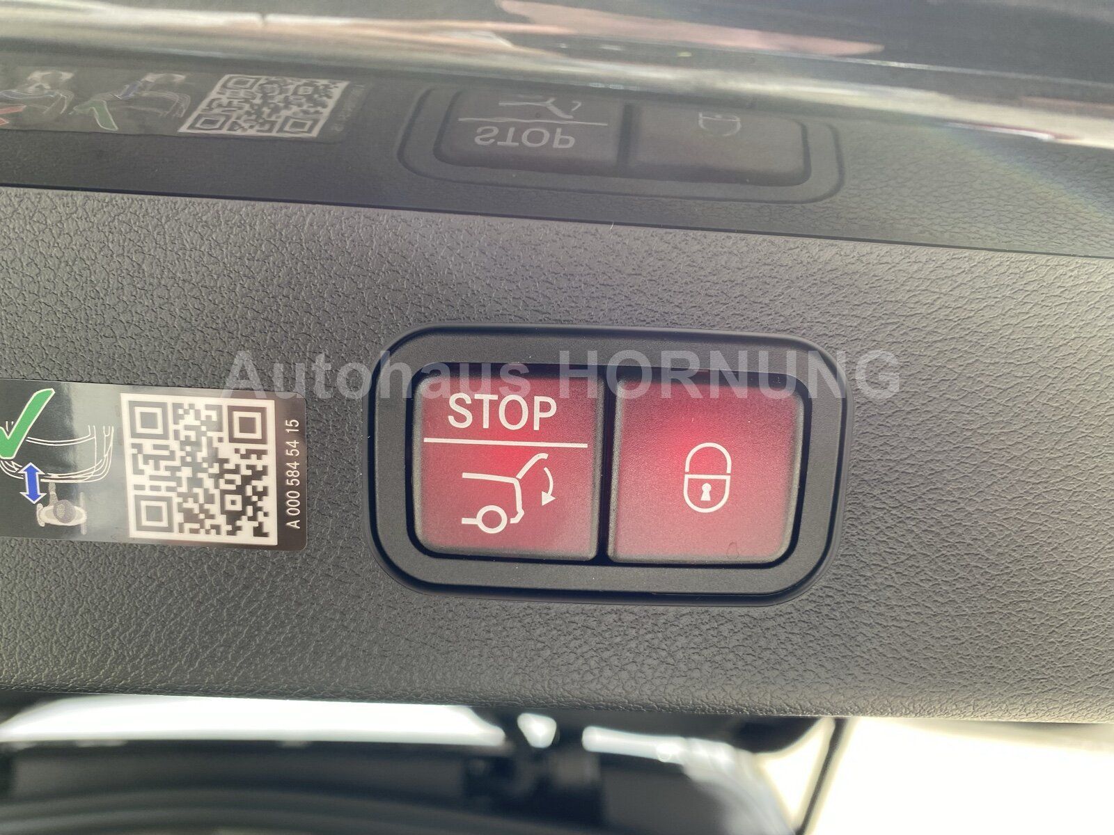Mercedes-Benz E 450d T 4M AMG HUD STDHZ PANOSD AHK DigiL Bur4D