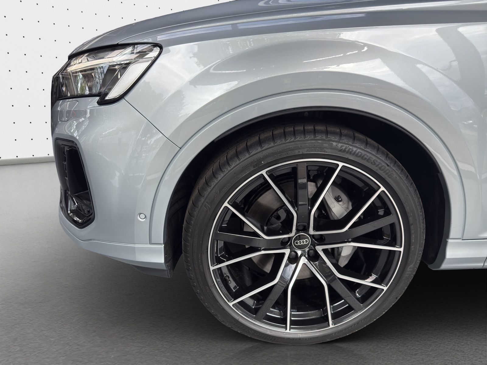 Audi Q7 SUV S line 50 TDI quattro 210(28 6) kW(PS) ti