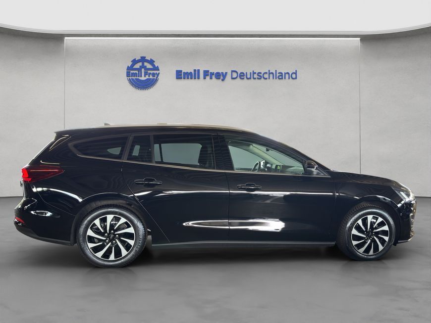 Ford Focus Turnier 1.5 EcoBlue  Aut. TITANIUM