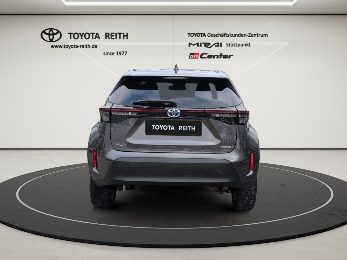 Toyota Yaris Cross Hybrid FWD Team Deutschland LED Appl