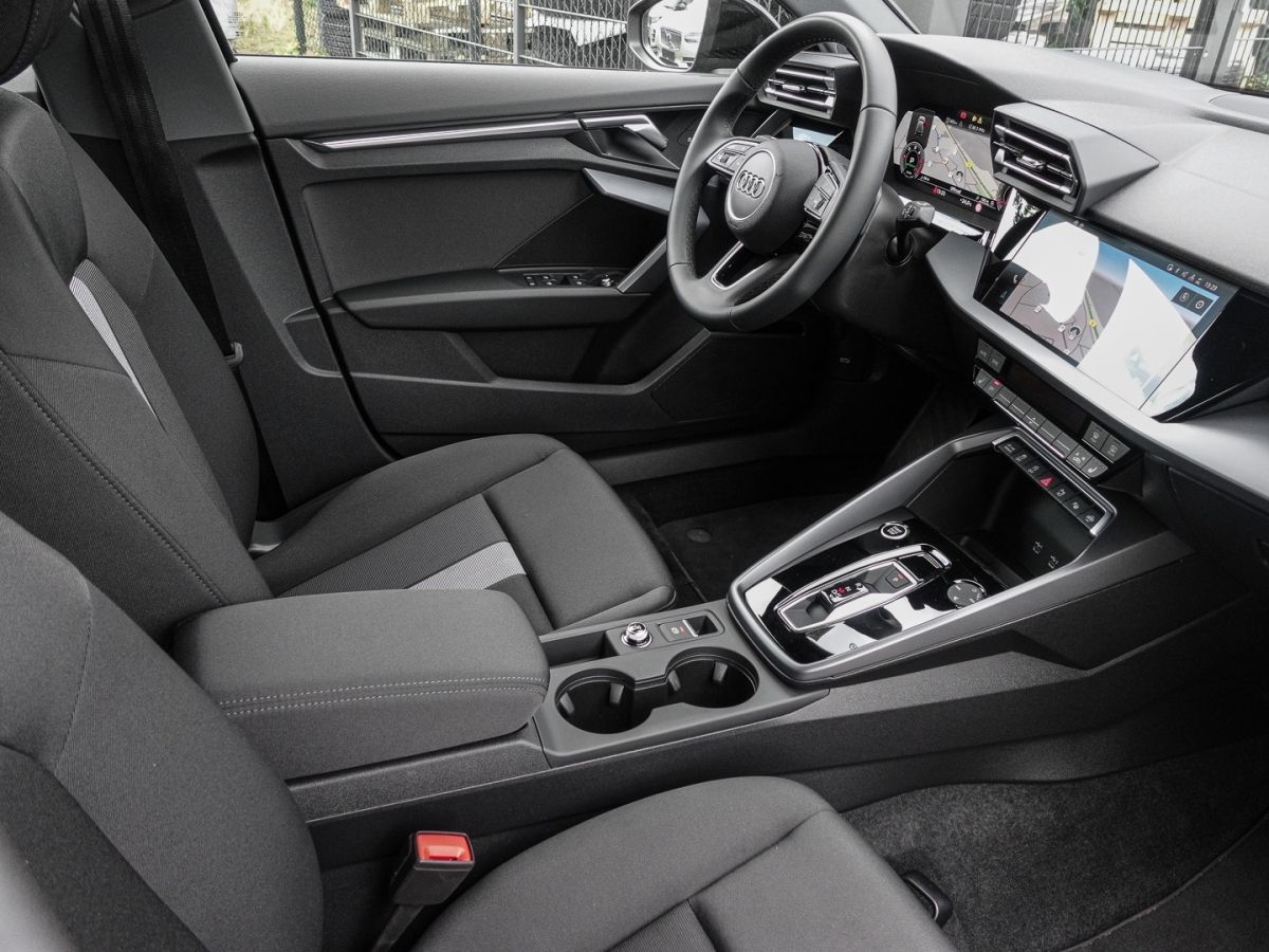 Audi A3 Sportback 35 TDI S tronic advanced - Samsaru's Car Outlet