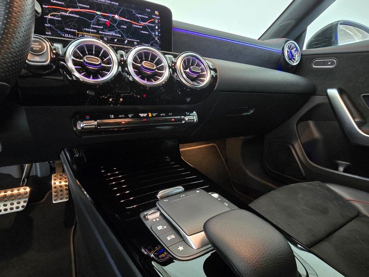 Mercedes-Benz CLA Shooting Brake 250 4Matic AMG - Samsaru's Car Outlet