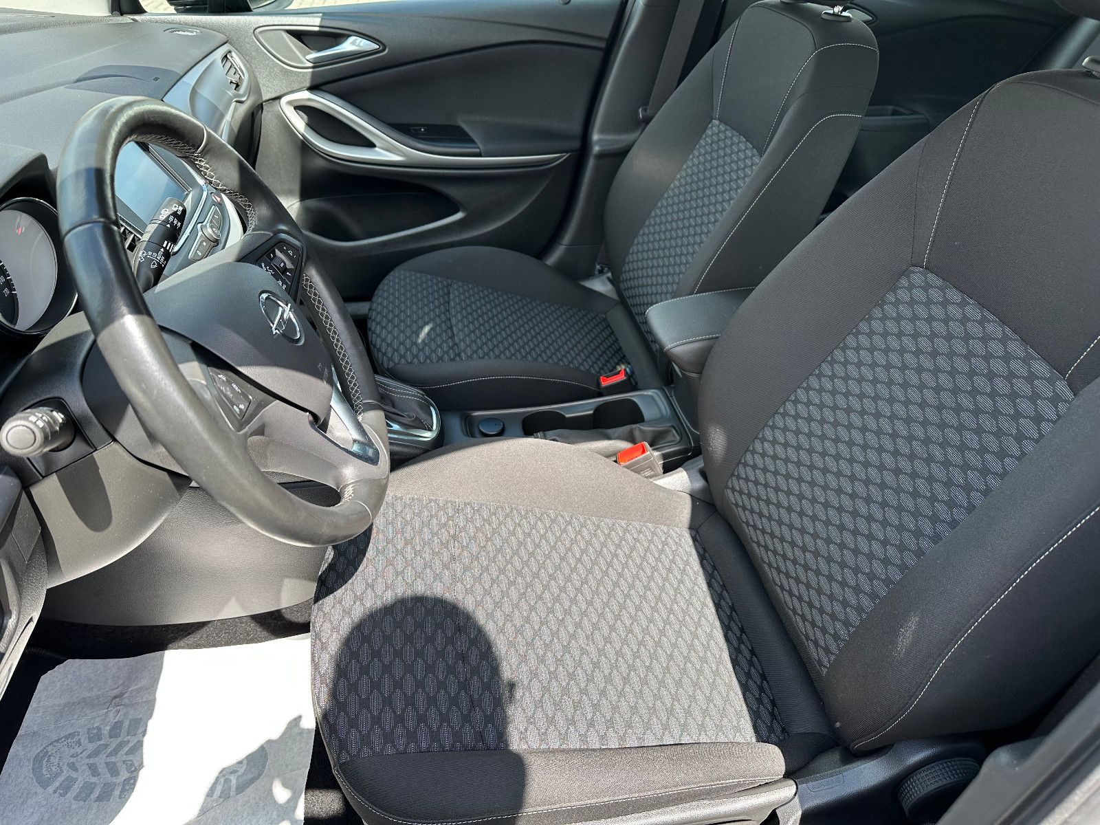 Opel Astra K 1.4 Turbo Sports Tourer Edition - Samsaru's Car Outlet