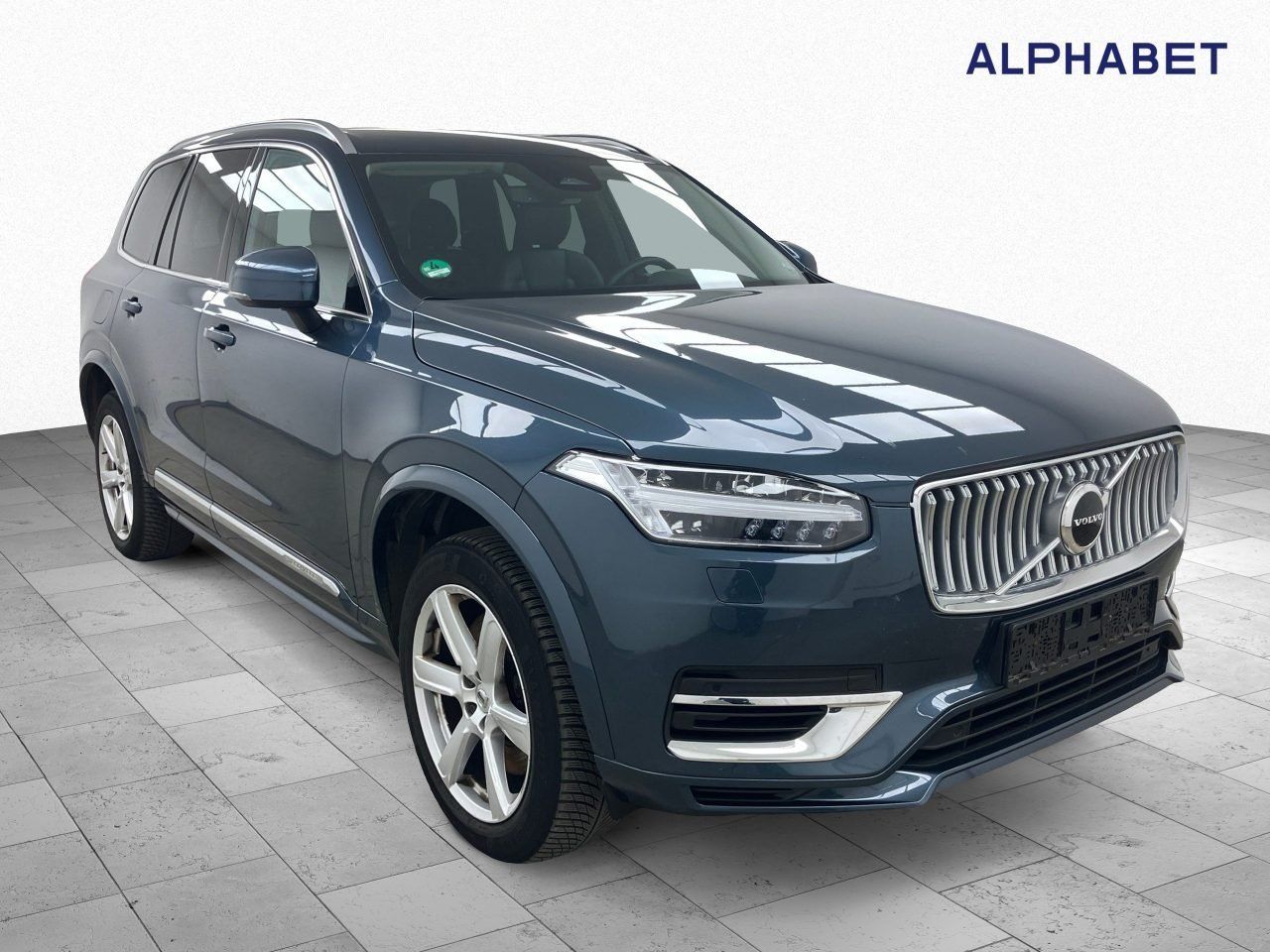 Volvo XC 90 T8 AWD Core Plug-In AHK StHz
