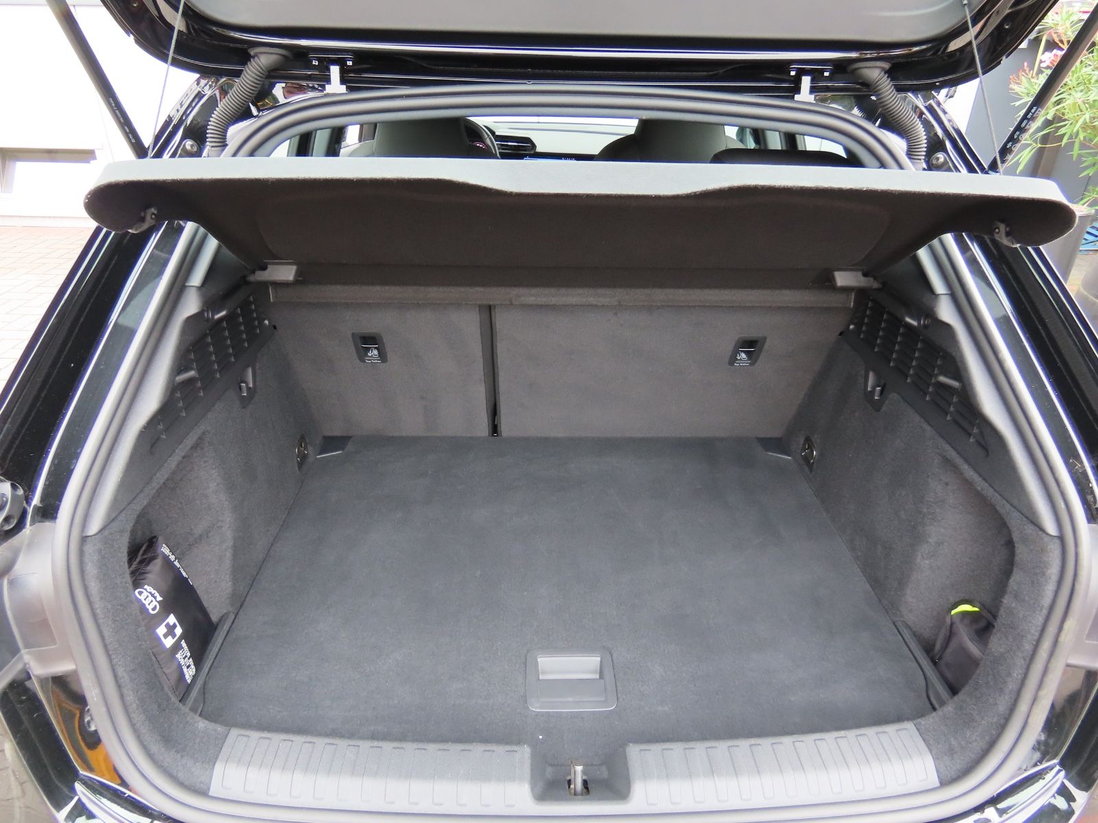 Audi A3 35 TFSI Sportback Autom. Sportsitze Navi