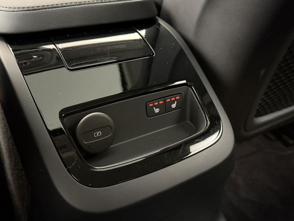 Volvo S90 T8 Ultimate Dark Plug-In Hybrid AWD