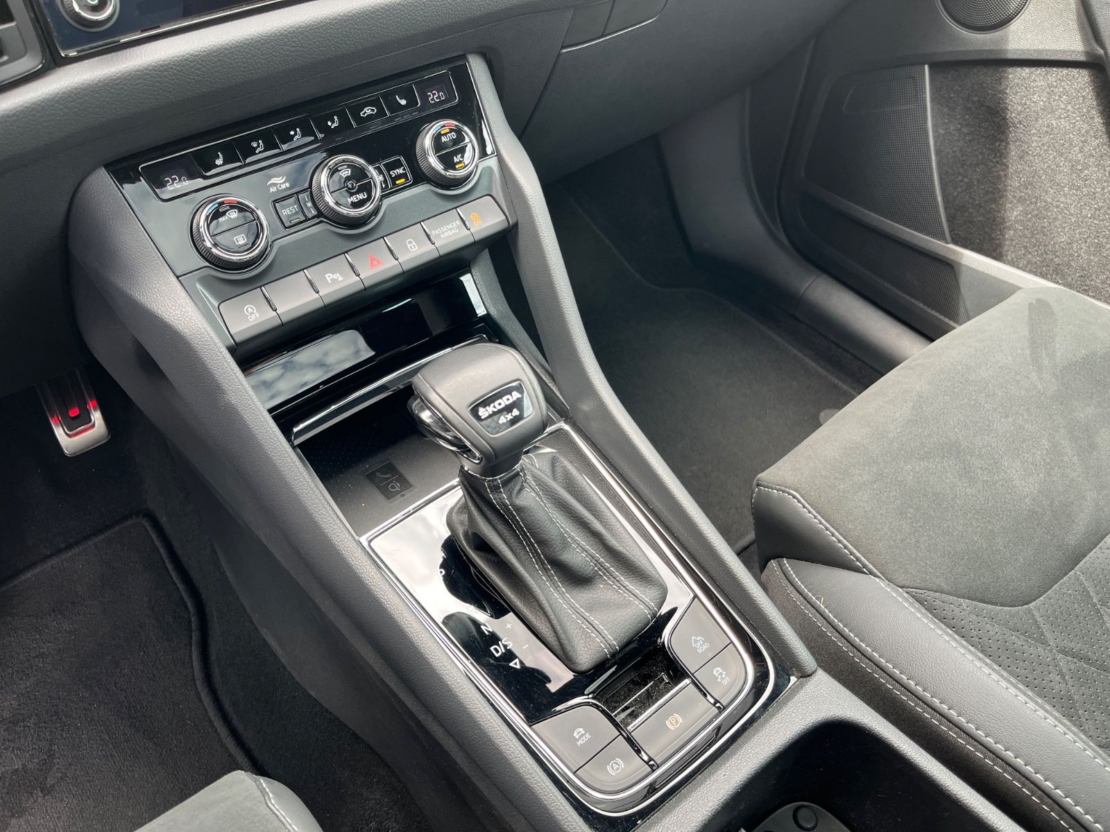 Skoda Kodiaq 2.0 TSI DSG 4X4 Sportline - Samsaru's Car Outlet
