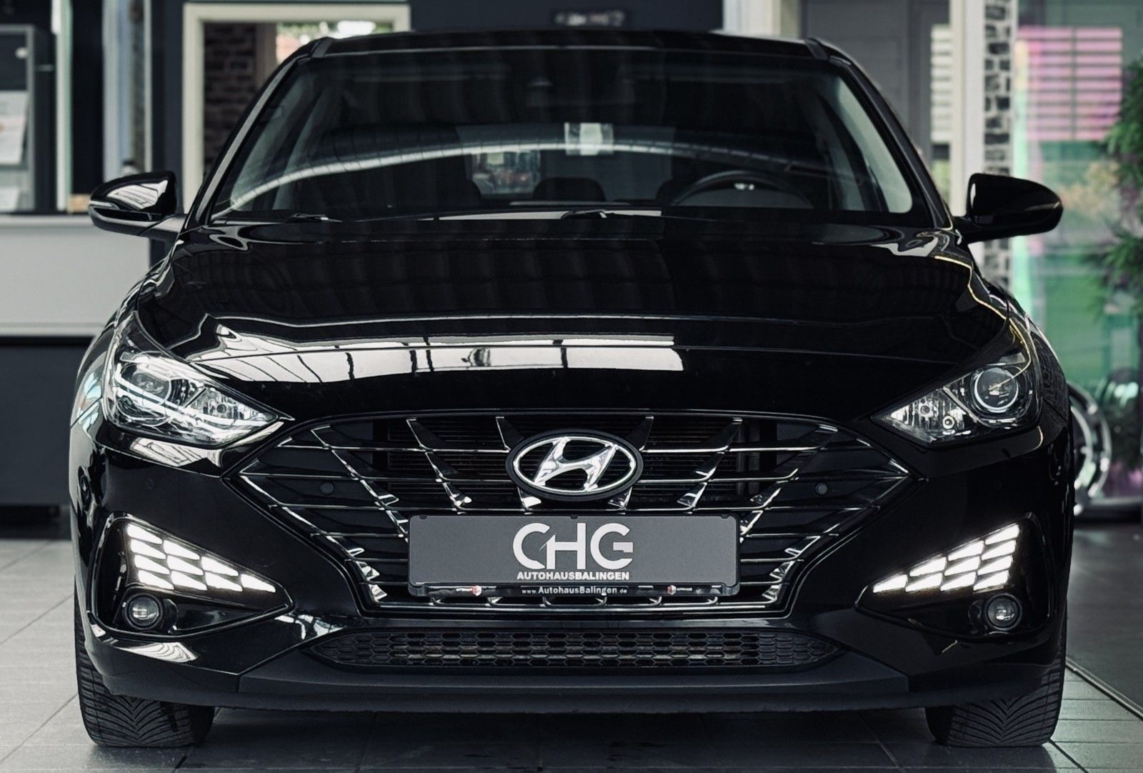 Hyundai i30 Trend Mild-Hybrid - Samsaru's Car Outlet