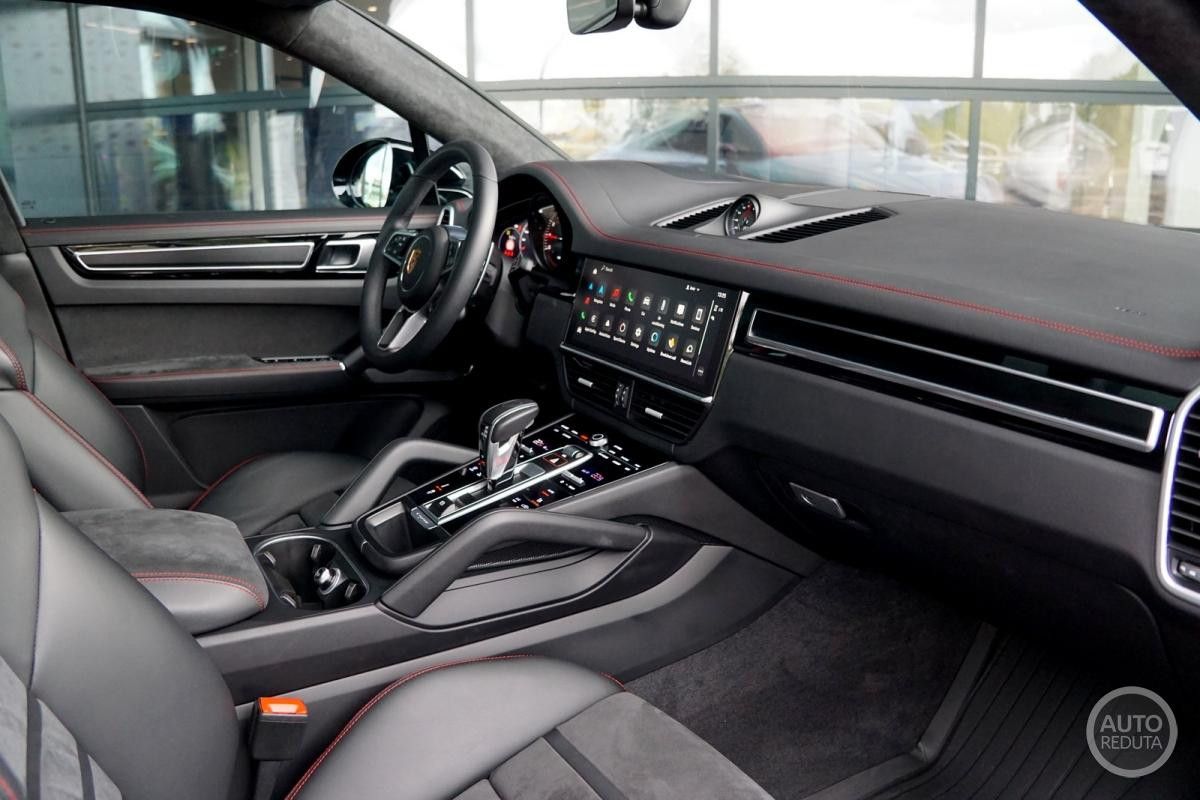 Porsche Cayenne Coupe GTS Panorama  BOSE