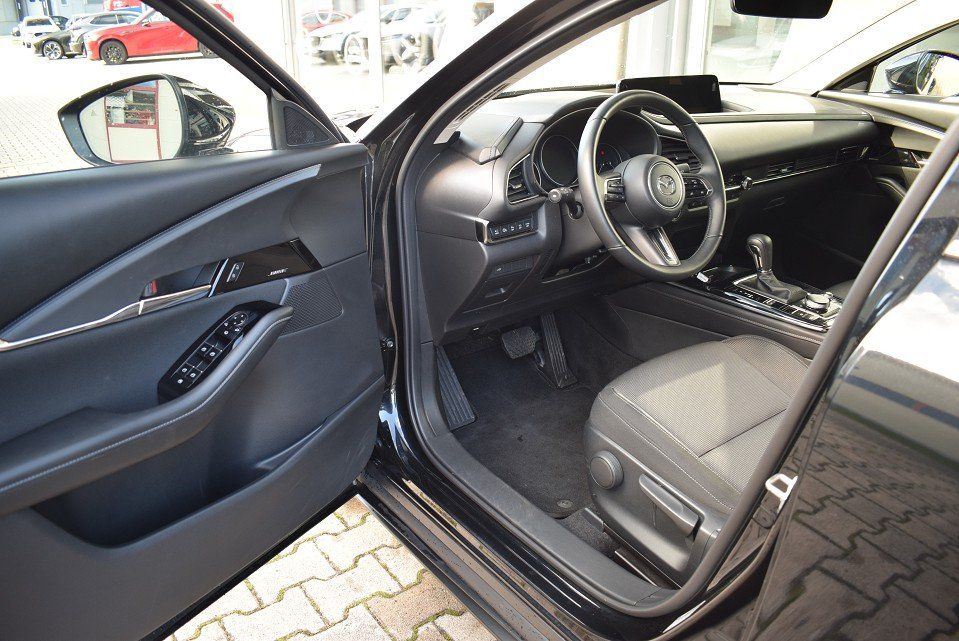 Mazda CX-30 2.5 140PS 6AG Exclusive Bose Matrix-LED 36