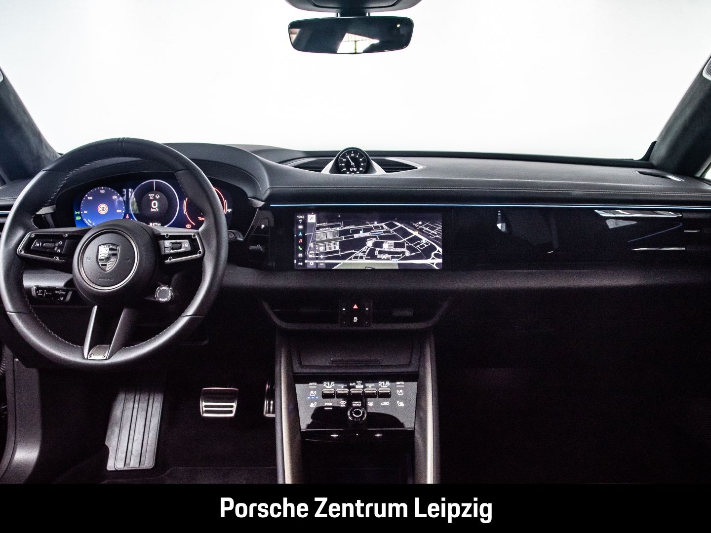 Porsche Macan Turbo Burmester InnoDrive AR-HeadUp
