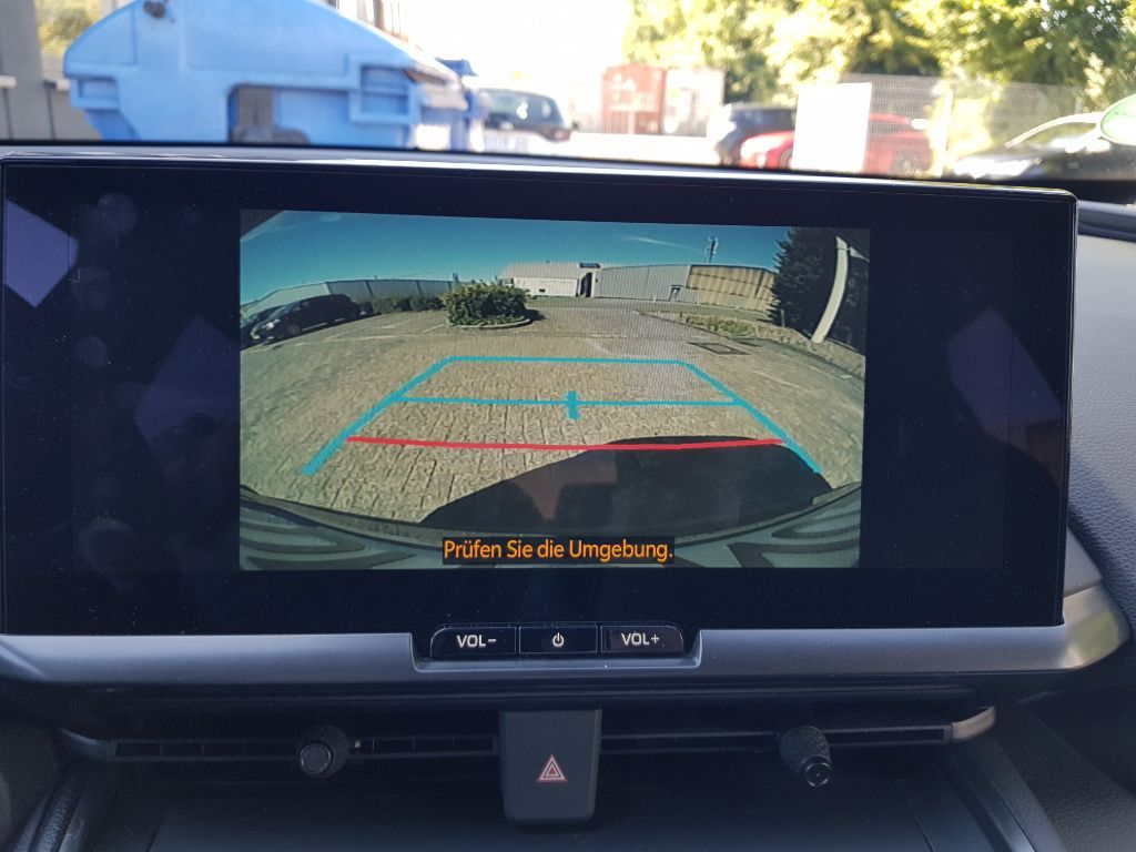 Toyota C-HR 1.8 Hybrid - Samsaru's Car Outlet