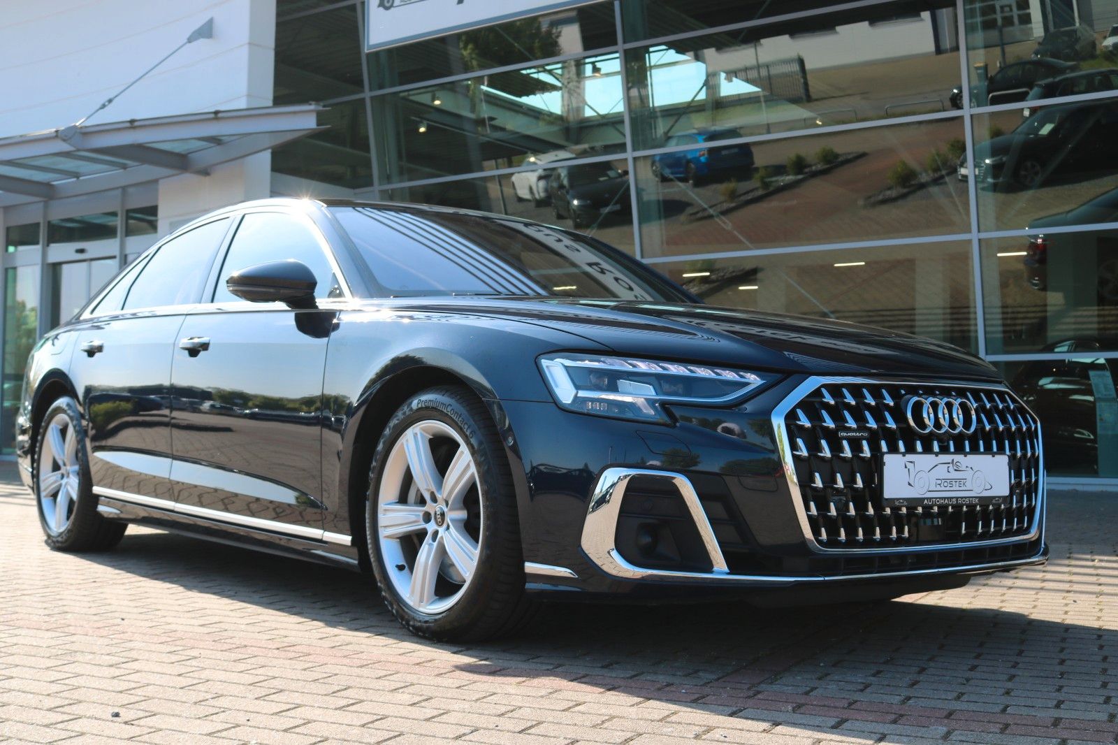 Audi A8 55 TFSI quattro - Samsaru's Car Outlet