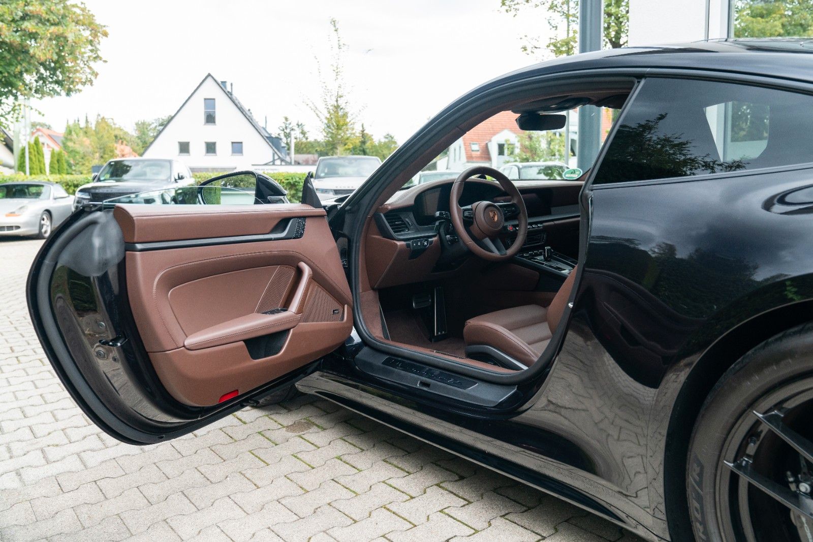 Porsche 992.2 Carrera 4 GTS / COUPE / 18 WEGE / LED