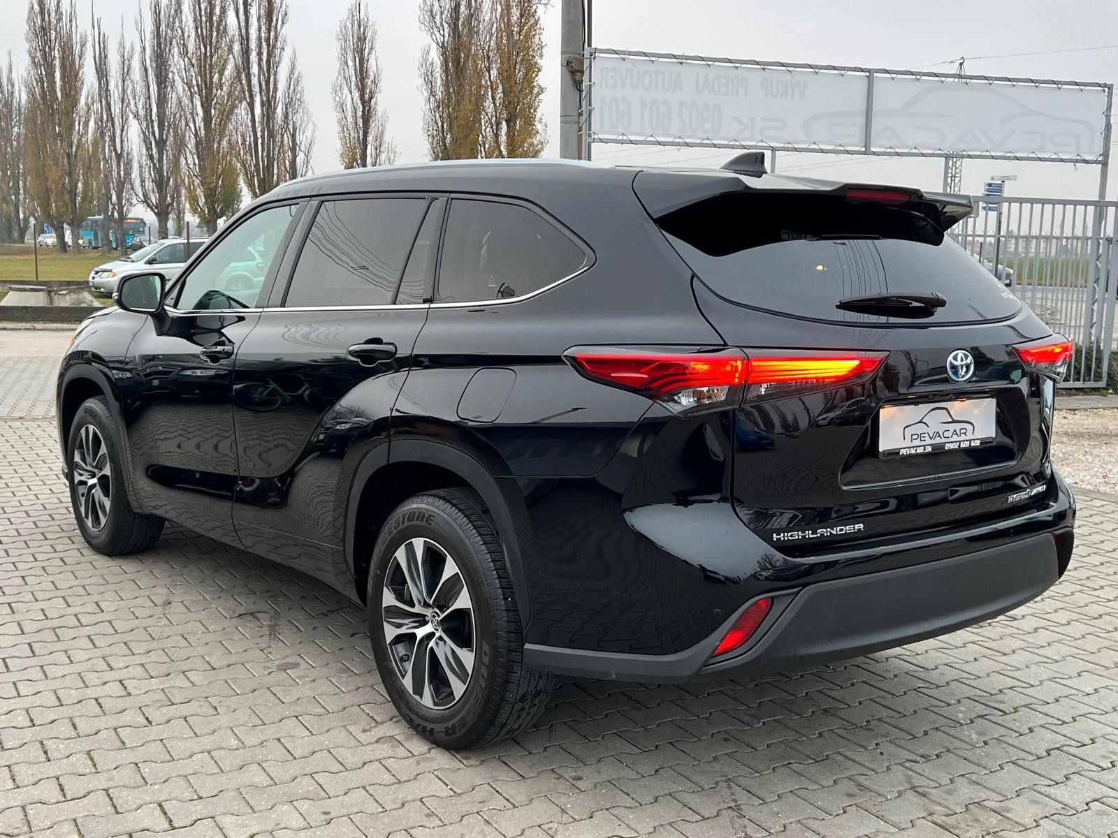 Toyota Highlander Hybrid Executive