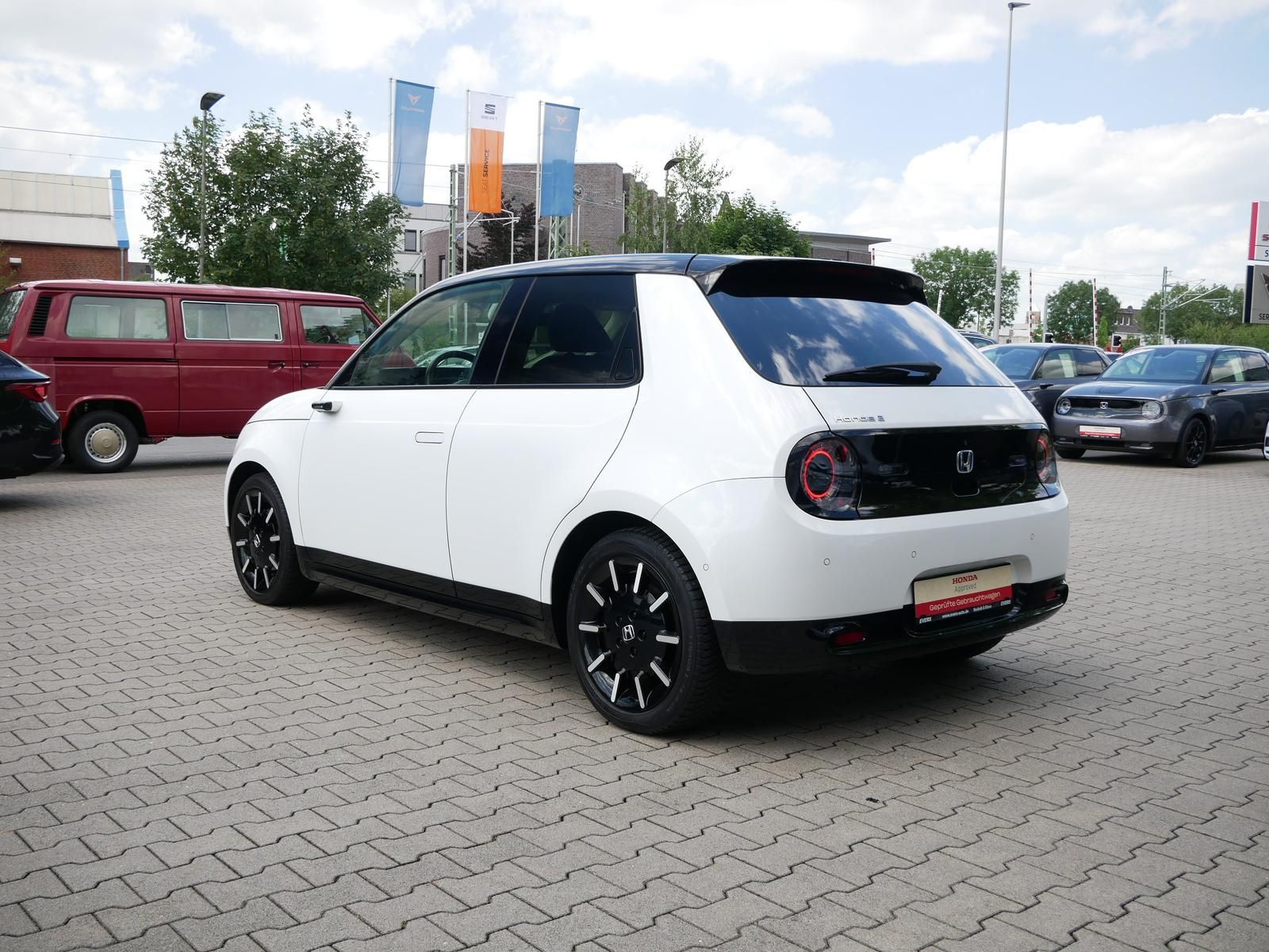 Honda E ADVANCE 17" NAVI+LED+360°KAMERA+SHZ+ACC