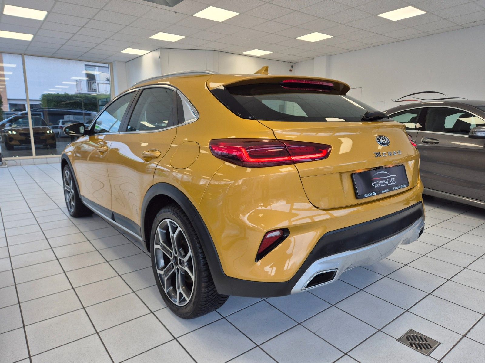Kia XCeed 1.6 CRDI Spirit Sport - Samsaru's Car Outlet
