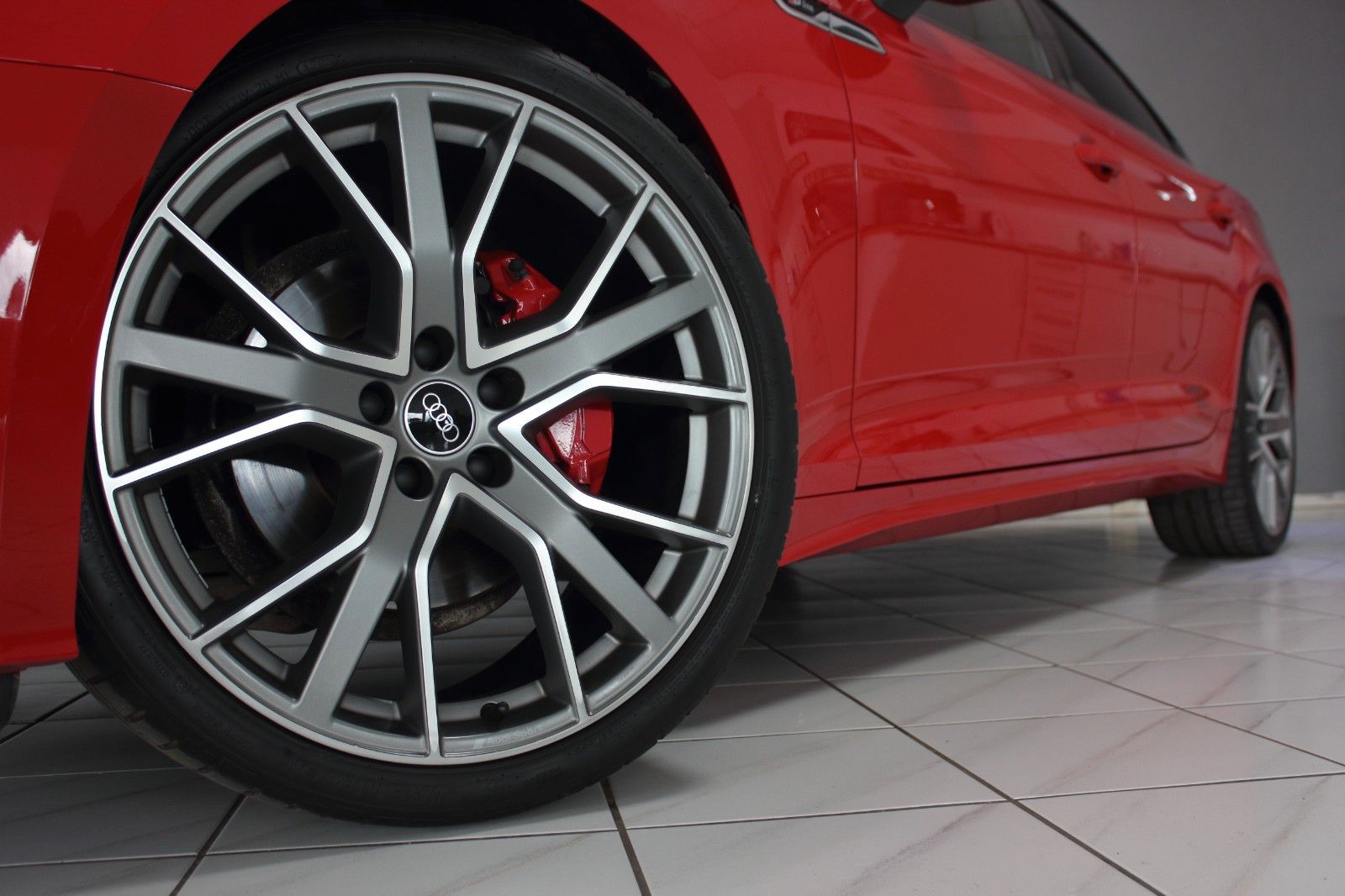 Audi A5 40 TFSI S tr QUATTRO SB~3xS-LINE+UNFALLFREI+R