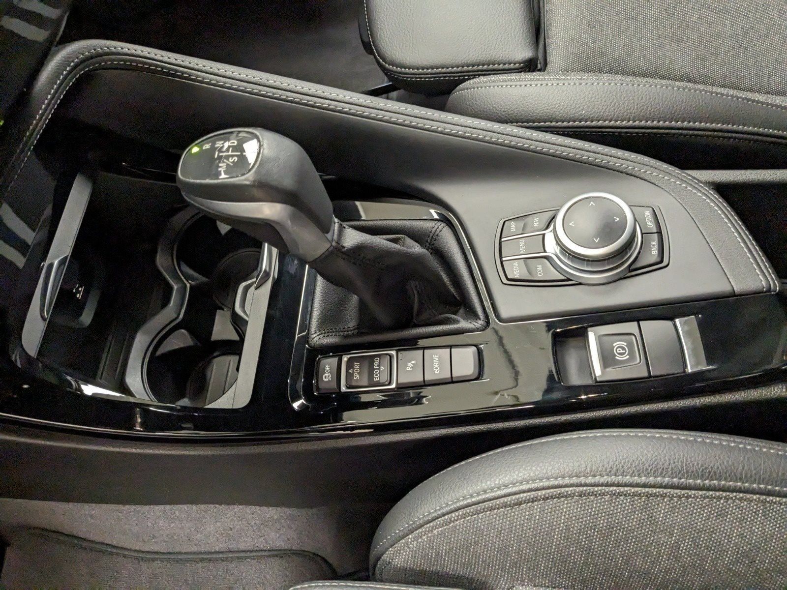 BMW X1 xDrive25e Sport Line - Samsaru's Car Outlet