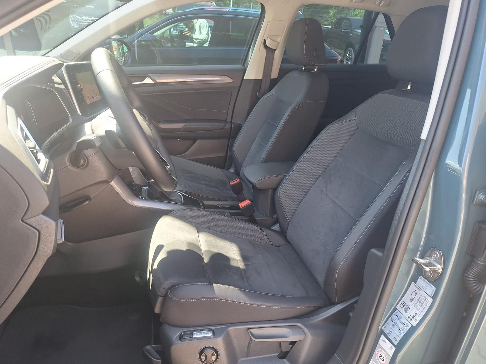 Volkswagen T-Roc Style 2.0 TDI DSG - Samsaru's Car Outlet
