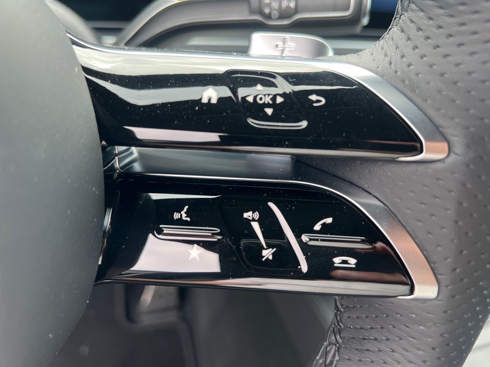Mercedes-Benz GLE 350 de 4m AMG*Night*AHK*Mbeam*Burmester*360