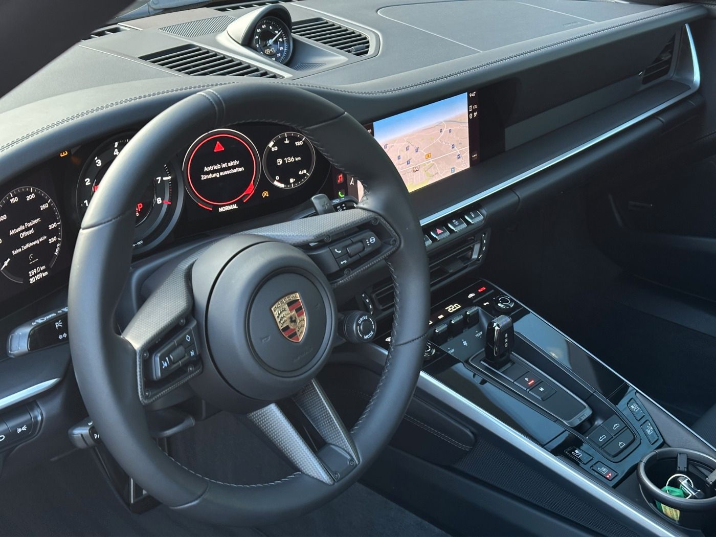 Porsche 992 911 Carrera 4S Cabriolet BOSE 360° PASM Lift