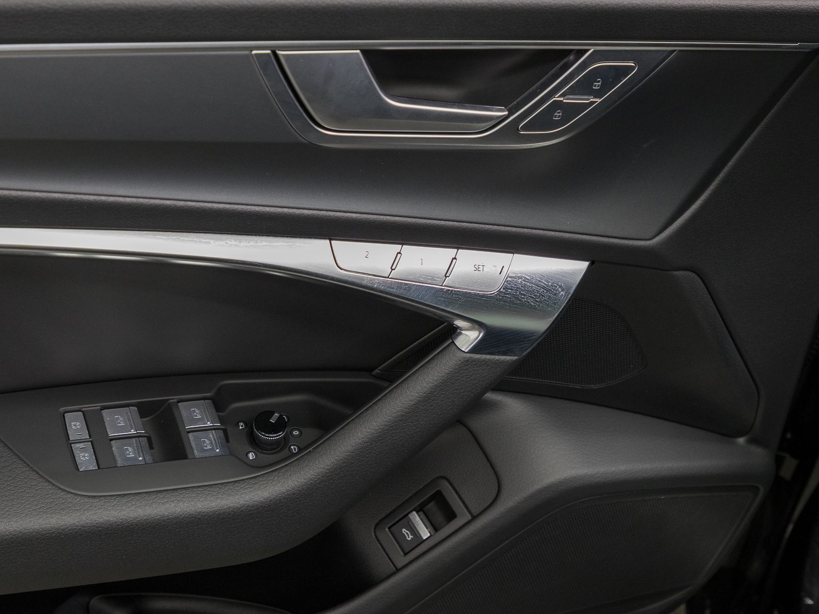 Audi A6 Avant 45 TDI Q S LINE - Samsaru's Car Outlet