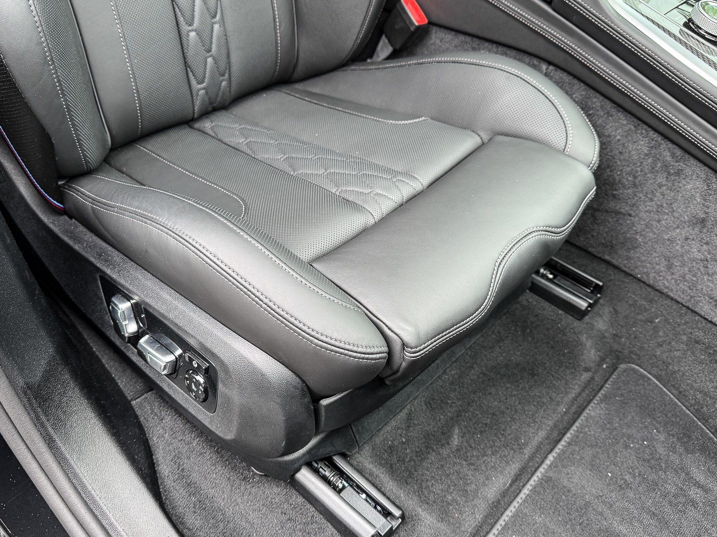 BMW X5 xDrive40d M-SPORT PRO STAND-H 22-ZOLL UPE-137