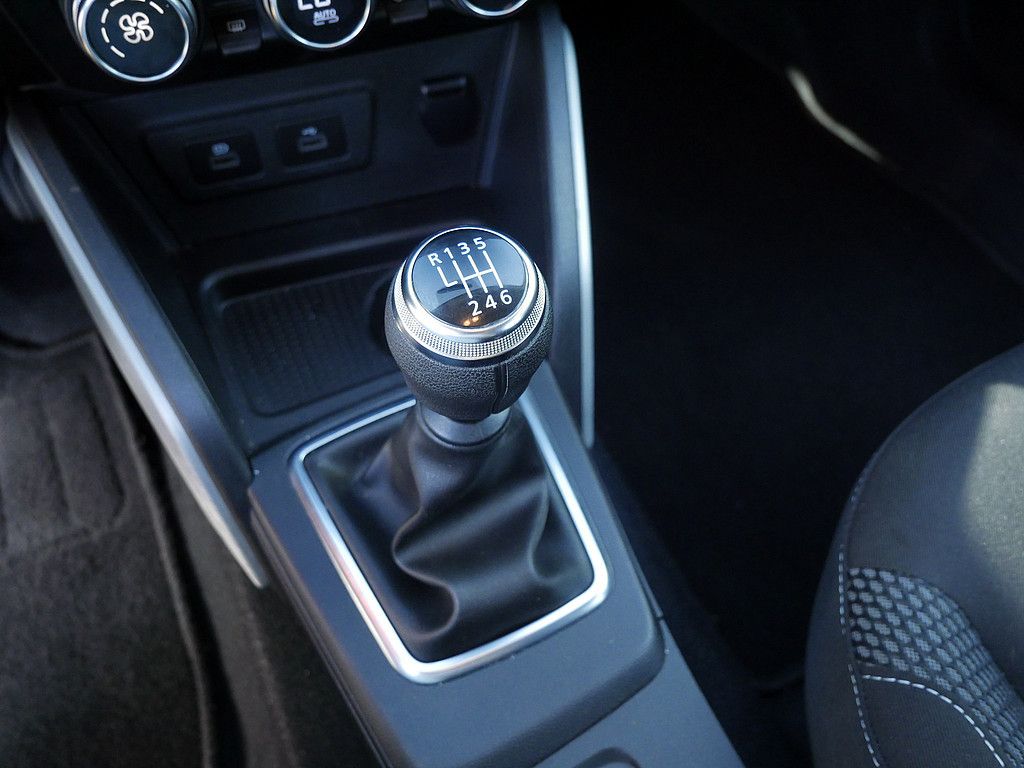 Dacia Duster Prestige+ TCe 150 4WD - Samsaru's Car Outlet