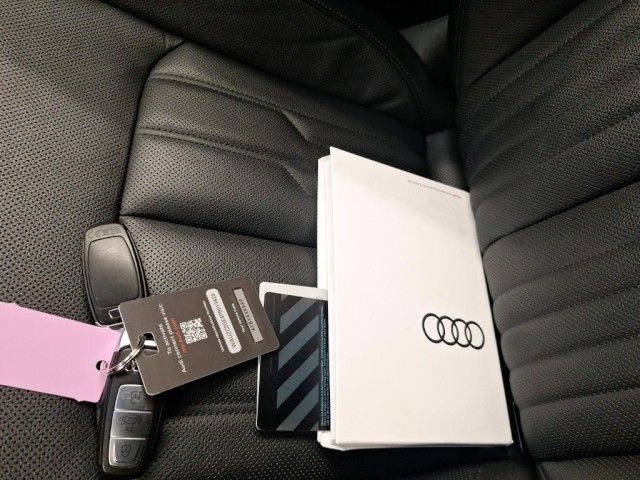Audi e-tron 55 quattro S line AHK+PANO+HUD+B&O+ACC