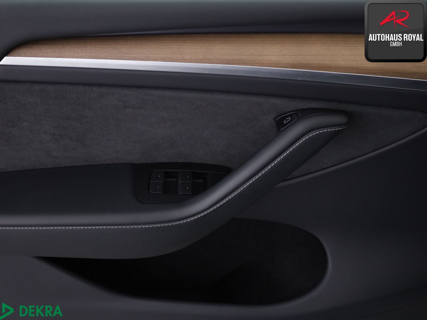 Tesla Model Y Long Range Dual AWD PANO,KEYLESS,360GRAD